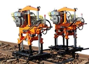 Machine de bourrage de rails hydrauliques diesel